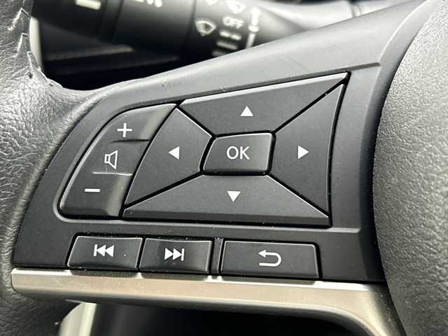 日産 セレナ ハイウェイスター 三重県 2017(平29)年 6.6万km ダイヤモンドブラック アルパインナビ/アルパインフリップダウンモニター/プロパイロット/アラウンドビューモニター/デジタルインナーミラー/インテリジェントルームミラー/エマージェンシーブレーキ/ハンズフリースライドドア/両側パワースライドドア/ビルトインETC/電子パーキング/アイドリングストップ/革巻きステアリング/プッシュスタート/スマートキー