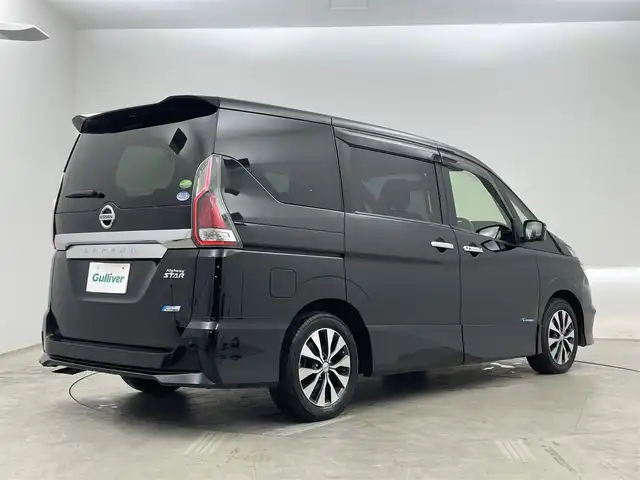 日産 セレナ ハイウェイスター 埼玉県 2017(平29)年 6.6万km ダイヤモンドブラック アルパインナビ/アルパインフリップダウンモニター/プロパイロット/アラウンドビューモニター/デジタルインナーミラー/インテリジェントルームミラー/エマージェンシーブレーキ/ハンズフリースライドドア/両側パワースライドドア/ビルトインETC/電子パーキング/アイドリングストップ/革巻きステアリング/プッシュスタート/スマートキー