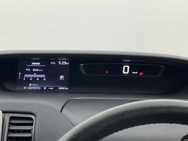 日産 セレナ ハイウェイスター 埼玉県 2017(平29)年 6.6万km ダイヤモンドブラック アルパインナビ/アルパインフリップダウンモニター/プロパイロット/アラウンドビューモニター/デジタルインナーミラー/インテリジェントルームミラー/エマージェンシーブレーキ/ハンズフリースライドドア/両側パワースライドドア/ビルトインETC/電子パーキング/アイドリングストップ/革巻きステアリング/プッシュスタート/スマートキー