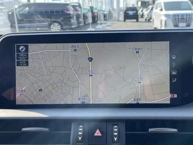 レクサス ＥＳ 300h バージョンL 千葉県 2020(令2)年 6.2万km アイスエクリュマイカメタリック ムーンルーフ/レザーシート/純正12.3インチSDナビ/・CD/DVD/MSV/Bluetooth/フルセグTV/パノラミックビューカメラ/レクサスセーフティシステム＋/・レーダークルーズコントロール/・プリクラッシュセーフティ/・レーンキープアシスト/・パーキングサポートブレーキ/・オートマチックハイビーム/・ブラインドスポットモニター/全席シートヒーター/前席シートベンチレーション/前席パワーシート/前後コーナーセンサー/パワートランクリッド/AC100V1500W電源/LEDヘッドランプ/オートライト/純正18インチアルミホイール/ウッドコンビステアリング/ヘッドアップディスプレイ/ステアリングヒーター/パドルシフト/左右独立オートエアコン/スマートエントリー/ビルトインETC2.0/社外ドライブレコーダー【HDR752G】/電動リヤサンシェード/サイド＆カーテンエアバッグ