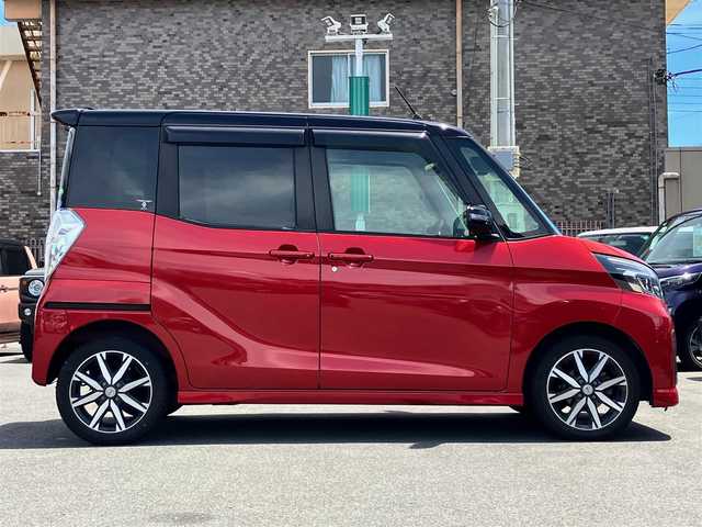 日産 デイズ ルークス ハイウェイスター Gターボ 静岡県 2018(平30)年 4.1万km スパークリングレッド/ブラック エンジンスタートボタン/保証書/取扱説明書/パワーステアリング/パワーウィンドウ/アイドリングストップ/スマートキー/オートエアコン/クルーズコントロール/純正ETC/全方位カメラ/純正ナビ（CD/DVD/BT/フルセグ）/純正ドライブレコーダー/純正フロアマット/ベンチシート/両側パワースライドドア/純正アルミホイール/ABS/横滑り防止装置/コーナーセンサー前後/レーンキープアシスト/盗難防止装置/オートライト/オートマチックハイビーム/LEDヘッドライト/Wエアバック/衝突軽減システム