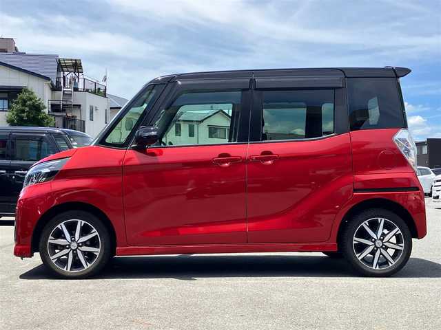 日産 デイズ ルークス ハイウェイスター Gターボ 静岡県 2018(平30)年 4.1万km スパークリングレッド/ブラック エンジンスタートボタン/保証書/取扱説明書/パワーステアリング/パワーウィンドウ/アイドリングストップ/スマートキー/オートエアコン/クルーズコントロール/純正ETC/全方位カメラ/純正ナビ（CD/DVD/BT/フルセグ）/純正ドライブレコーダー/純正フロアマット/ベンチシート/両側パワースライドドア/純正アルミホイール/ABS/横滑り防止装置/コーナーセンサー前後/レーンキープアシスト/盗難防止装置/オートライト/オートマチックハイビーム/LEDヘッドライト/Wエアバック/衝突軽減システム