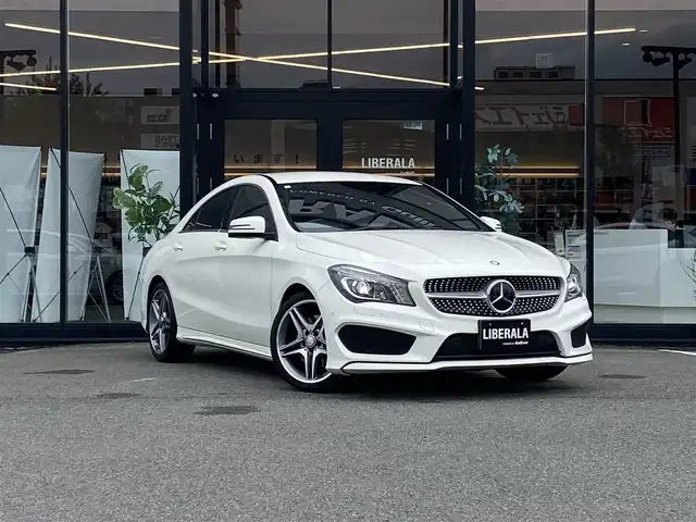 メルセデス・ベンツ ＣＬＡ２５０ 福岡県 2014(平26)年 4.2万km 白 ・クルーズコントロール/・純正ナビ／ＢＴ／ＵＳＢ/・バックカメラ/・ワンセグ/・ＥＴＣ/・純正１８ＡＷ/・メモリ機能D.N席パワーシート