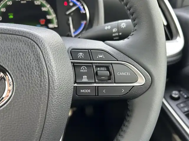 トヨタ ヴォクシー ハイブリッド S－Z 静岡県 2025(令7)年 0.2万km アティチュードブラックマイカ ワンオーナー　/純正ナビ　/・フルセグＴＶ　/・Ｂｌｕｅｔｏｏｔｈ接続　/・ＤＶＤ再生　/レーダークルーズ　/トヨタセーフティーセンス　/両側パワスラ　/電動Ｐ・オートブレーキホールド　/ＡＣ１００Ｖ電源　/前席シートヒーター/プッシュスタート/スマートキー/スペアキー