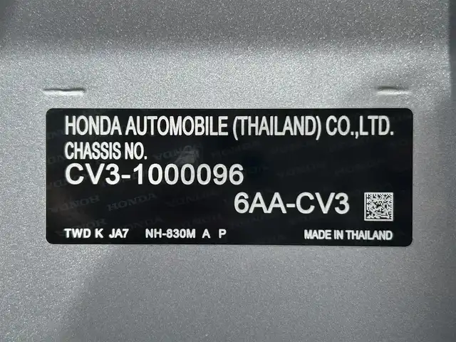 ホンダ アコード EX 茨城県 2020(令2)年 4.8万km ルナシルバーM 8インチホンダインターナビ/バックカメラ/AppleCarPlay/サンルーフ/ホンダセンシング/ブラインドスポットインフォメーション/ヘッドアップディスプレイ/ワイヤレス充電器/ビルトインETC/LEDヘッドランプ/オートライト/純正18インチアルミホイール/革巻きステアリング/パドルシフト/黒革シート/シートヒーター/ドライビングポジションシステム/パワーシート/禁煙車