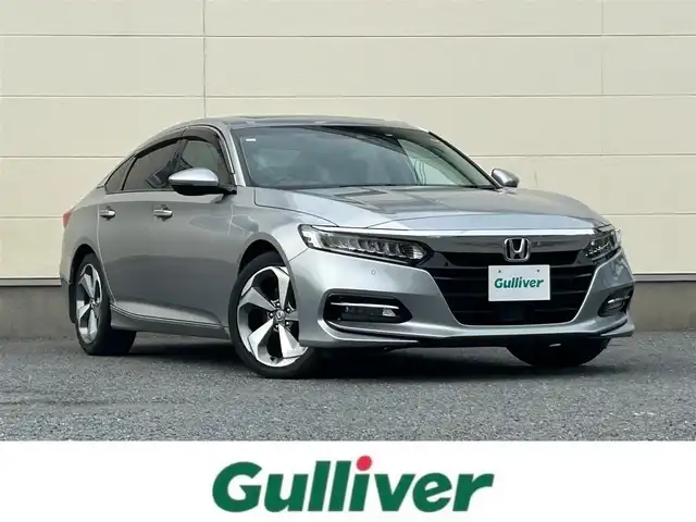ホンダ アコード EX 茨城県 2020(令2)年 4.8万km ルナシルバーM 8インチホンダインターナビ/バックカメラ/AppleCarPlay/サンルーフ/ホンダセンシング/ブラインドスポットインフォメーション/ヘッドアップディスプレイ/ワイヤレス充電器/ビルトインETC/LEDヘッドランプ/オートライト/純正18インチアルミホイール/革巻きステアリング/パドルシフト/黒革シート/シートヒーター/ドライビングポジションシステム/パワーシート/禁煙車