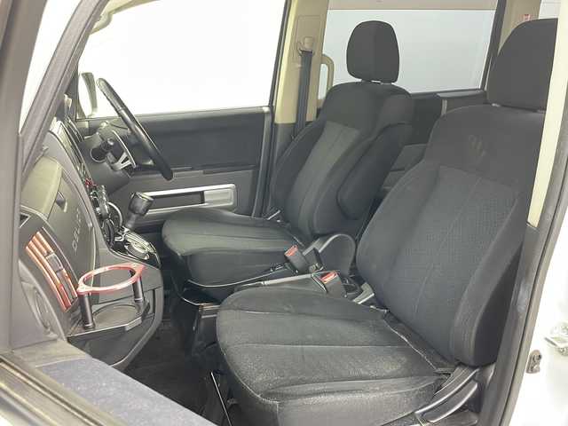 三菱 デリカＤ：５ D－Power package 道央・札幌 2013(平25)年 10.3万km ウォームホワイトP/クールシルバー ・4WD/・寒冷地仕様/・社外ナビ（CD＆DVD＆TV＆BT＆SD）/・社外フリップダウンモニター/・バックカメラ/・サイドカメラ/・フロントカメラ/・シートヒーター/・ドアミラーヒーター/・パドルシフト/・ETC/・両側パワースライドドア/・社外ドライブレコーダー/・HIDヘッドライト/・フォグランプ