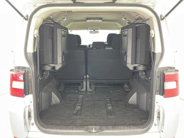 三菱 デリカＤ：５ D－Power package 道央・札幌 2013(平25)年 10.3万km ウォームホワイトP/クールシルバー ・4WD/・寒冷地仕様/・社外ナビ（CD＆DVD＆TV＆BT＆SD）/・社外フリップダウンモニター/・バックカメラ/・サイドカメラ/・フロントカメラ/・シートヒーター/・ドアミラーヒーター/・パドルシフト/・ETC/・両側パワースライドドア/・社外ドライブレコーダー/・HIDヘッドライト/・フォグランプ