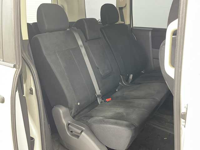 三菱 デリカＤ：５ D－Power package 道央・札幌 2013(平25)年 10.3万km ウォームホワイトP/クールシルバー ・4WD/・寒冷地仕様/・社外ナビ（CD＆DVD＆TV＆BT＆SD）/・社外フリップダウンモニター/・バックカメラ/・サイドカメラ/・フロントカメラ/・シートヒーター/・ドアミラーヒーター/・パドルシフト/・ETC/・両側パワースライドドア/・社外ドライブレコーダー/・HIDヘッドライト/・フォグランプ