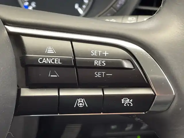 マツダ ＣＸ－３０ XD ツーリング 栃木県 2024(令6)年 1万km スノーフレイクホワイトパールマイカ 純正SDナビ/（フルセグTV/Bluetooth/USB/HDMI//AppleCarPlay/AndoroidAuto）/全方位カメラ/コーナーセンサー/ビルトインETC/前後ドライブレコーダー/パワーシート/シートヒーター/禁煙車/ステアリングヒーター/ヘッドアップディスプレイ/オートライト/LEDヘッドライト/横滑り防止装置/フォグランプ/スマートキー/プッシュスタート/アイドリングストップ/ウィンカーミラー/純正18インチアルミホイール/純正フロアマット/ワイヤレス充電/BSM
