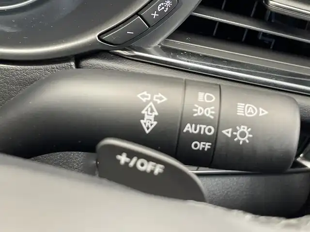 マツダ ＣＸ－３０ XD ツーリング 栃木県 2024(令6)年 1万km スノーフレイクホワイトパールマイカ 純正SDナビ/（フルセグTV/Bluetooth/USB/HDMI//AppleCarPlay/AndoroidAuto）/全方位カメラ/コーナーセンサー/ビルトインETC/前後ドライブレコーダー/パワーシート/シートヒーター/禁煙車/ステアリングヒーター/ヘッドアップディスプレイ/オートライト/LEDヘッドライト/横滑り防止装置/フォグランプ/スマートキー/プッシュスタート/アイドリングストップ/ウィンカーミラー/純正18インチアルミホイール/純正フロアマット/ワイヤレス充電/BSM