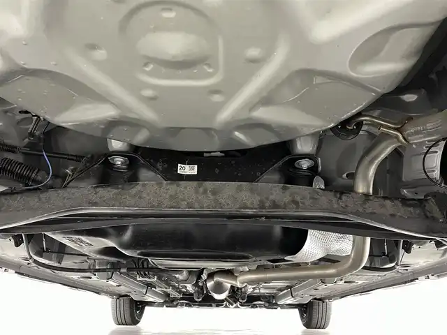 トヨタ ヤリス G 福島県 2022(令4)年 0.4万km ブラック/アバンギャルドブロンズメタリック トヨタセーフティセンス/・プリクラッシュセーフティシステム（対車両）/・レーンディパーチャーアラート/・オートマチックハイビーム/ブラインドスポットモニター/クリアランスソナー/純正ディスプレイオーディオ/・コネクティッドナビ/BT/USB/AM/FM/Miracast/・パノラマミックビューバックカメラ/・ETC/ステアリングスイッチ/プッシュスタート/・スマートキー/LEDヘッドライト/・オートライト/ドアバイザー/純正フロアマット