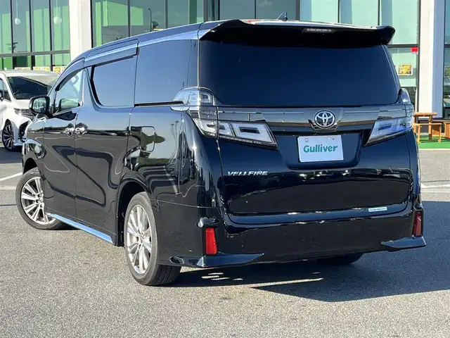 トヨタ ヴェルファイア ゴールデンアイズⅡ 奈良県 2021(令3)年 5.5万km ブラック ツインムーンルーフ/純正9インチディスプレイオーディオ/（フルセグ／ＢＴ）/純正12インチフリップダウン（V12T-R68C）/レーダークルーズコントロール/バックカメラ/ブラインドスポットモニター/プリクラッシュセーフティ/レーンキープアシスト/前後コーナーセンサー/両側パワースライドドア/パワーバックドア/ハーフレザーシート/デジタルインナーミラー/ETC/前方ドライブレコーダー/純正18インチAW/保証書/取り扱い説明書/スペアキーX1