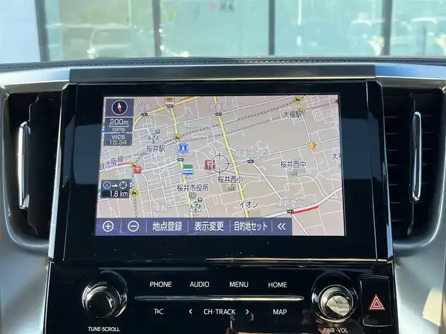トヨタ ヴェルファイア ゴールデンアイズⅡ 奈良県 2021(令3)年 5.5万km ブラック ツインムーンルーフ/純正9インチディスプレイオーディオ/（フルセグ／ＢＴ）/純正12インチフリップダウン（V12T-R68C）/レーダークルーズコントロール/バックカメラ/ブラインドスポットモニター/プリクラッシュセーフティ/レーンキープアシスト/前後コーナーセンサー/両側パワースライドドア/パワーバックドア/ハーフレザーシート/デジタルインナーミラー/ETC/前方ドライブレコーダー/純正18インチAW/保証書/取り扱い説明書/スペアキーX1