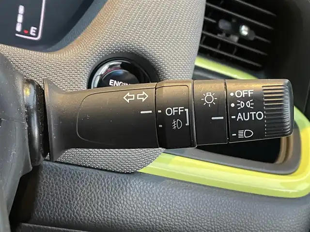 ホンダ フィット ネス 道央・札幌 2020(令2)年 4.6万km シャイニンググレーM ・4WD/・ワンオーナー/・ホンダセンシング/・寒冷地仕様/・純正SDナビ/CD&DVD&BT&USB&フルセグTV/・バックカメラ/・前後コーナーセンサー/・前後クリアランスソナー/・前後ドライブレコーダー/・レーダークルーズコントロール/・ステアリングスイッチ/・ABS/・横滑り防止装置/・レーンキープアシスト/・盗難防止装置/・オートライト/・LEDヘッドライト/・フォグランプ/・ドアバイザー/・電動格納ミラー/・純正フロアマット/・純正AW付夏タイヤ185/55/R16/・積込社外AW付冬タイヤ185/60/R15/・スペアキー1本