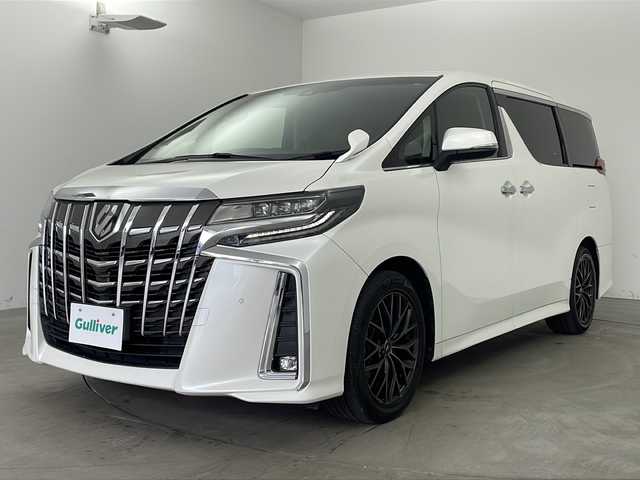 トヨタ アルファード S Cパッケージ 兵庫県 2018(平30)年 7.3万km ホワイトパールクリスタルシャイン ・トヨタセーフティーセンス/・プリクラッシュセーフティ/・レーントレーシングアシスト/・クリアランスソナー/・レーダークルーズコントロール/・オートマチックハイビーム/・ロードサインアシスト/・ブラインドスポットモニター/・純正9インチナビ＆フルセグ＆BT＆DVD/・バックカメラ/・両側パワースライドドア/・パワーバックドア/・スマートキー/・スペアキー/・プッシュスタート/・デジタルインナーミラー/・前席シートベンチレーション/・前席シートヒーター/・合皮シート/・ハンドルヒーター/・助手席オットマン/・2列目オットマン/・ビルトインETC/・純正前ドライブレコーダー/・3眼LEDヘッドライト/・フォグランプ/・オートライト/・シーケンシャルウィンカー/・フロアマット/・スペアタイヤ
