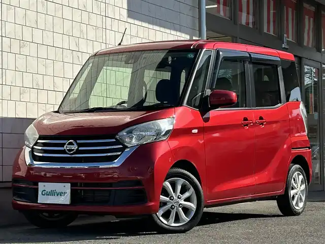 日産 デイズ ルークス X Vセレクション 埼玉県 2019(平31)年 3.8万km スパークリングレッドM ・禁煙車/・車検R8年４月まで/・レーダーブレーキ/・OP両側電動スライドドア/・アラウンドビューモニター/・純正ナビゲーション/・CD/DVD/BT/DTV/・アイドリングストップ/・オートエアコン/・純正14インチアルミホイール/・スリップコントロール/・フロアマット/・ドアバイザー/・Fドライブレコーダー/・ETC/・新車保証書/・取扱説明書