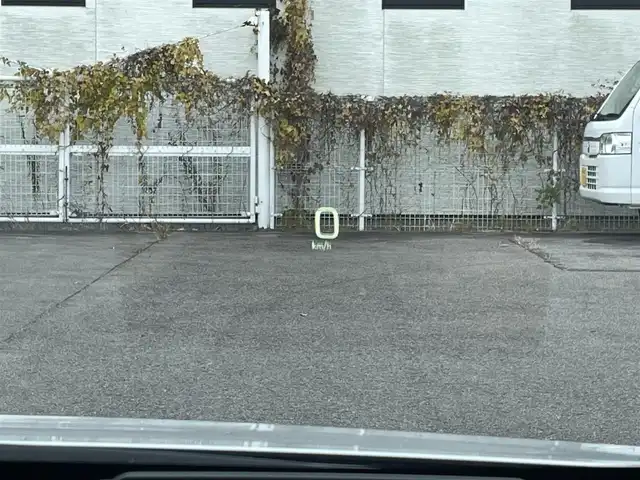 トヨタ プリウス A 福島県 2016(平28)年 14.7万km シルバーM (株)IDOMが運営する【じしゃロン福島店】の自社ローン専用車両になります。こちらは現金またはオートローンご利用時の価格です。自社ローンご希望の方は別途その旨お申付け下さい/純正ＳＤナビ/フルセグテレビ/バックカメラ/革巻ステアリング/衝突軽減システム/ヘッドアップディスプレイ/ＬＡＫ/ブラインドスポットモニター/ＥＴＣ/レーダークルーズコントロール/社外前後ドラレコ