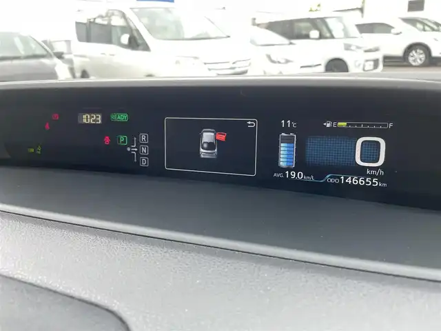 トヨタ プリウス A 福島県 2016(平28)年 14.7万km シルバーM (株)IDOMが運営する【じしゃロン福島店】の自社ローン専用車両になります。こちらは現金またはオートローンご利用時の価格です。自社ローンご希望の方は別途その旨お申付け下さい/純正ＳＤナビ/フルセグテレビ/バックカメラ/革巻ステアリング/衝突軽減システム/ヘッドアップディスプレイ/ＬＡＫ/ブラインドスポットモニター/ＥＴＣ/レーダークルーズコントロール/社外前後ドラレコ