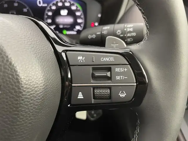 ホンダ ＺＲ－Ｖ ハイブリッド e:HEV Z 千葉県 2024(令6)年 1.4万km プレミアムクリスタルブルークリスタル 禁煙　/純正９型ホンダコネクトナビ　/AM＆FM＆Bluetooth＆フルセグTV/内装：マルーン/純正エアロ（F/S）/ＢＯＳＥサウンド　/全方位カメラ　/バックカメラ/ビルトインＥＴＣ２．０　/ホンダセンシング　/レーダークルーズコントロール　/ブラインドスポットモニター　/ワイヤレス充電　/シートヒーター/パドルシフト/ダウンヒルアシストコントロール/LEDヘッドライト/フォグランプ/自動防眩ルームミラー/電動トランク/運転席パワーシート（メモリー機能付き）/ISOFIX/アイドリングストップ/ウィンカーミラー/ドアバイザー/プッシュスタート