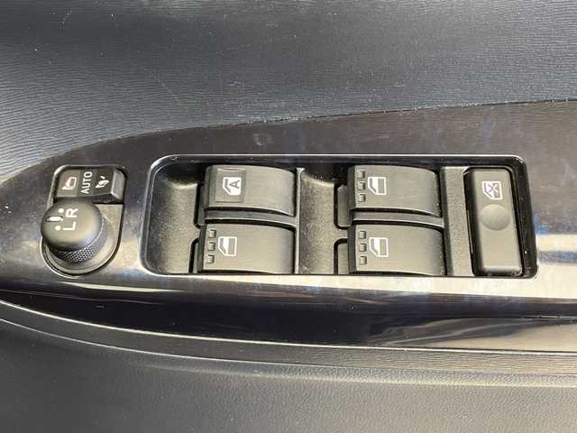 ダイハツ タント カスタムX トップED LTD SAⅢ 千葉県 2018(平30)年 6.7万km ブラックマイカメタリック 純正ナビ/　CD/DVD/Bluetooth/フルセグTV/衝突軽減ブレーキ/アラウンドビューモニター/オートハイビーム/LEDライト/フォグランプ/両側パワスラ/ハーフレザーシート/運転席シートヒーター/前方ドラレコ/フロアマット/スタートボタン/スマートキー