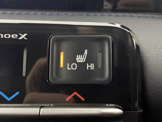 トヨタ ヴォクシー S－Z 宮城県 2023(令5)年 3.5万km グリッターブラックガラスフレーク 禁煙車/快適パッケージHigh/DVDデッキ/Toyota Safety Sense	/・プリクラッシュセーフティ/・レーントレーシングアシスト/・レーダークルーズコントロール/・プロアクティブドライビングアシスト/・オートマチックハイビーム/メーカーオプションナビ/・BT.CD.DVD.HDMI.USB/バックカメラ/両側パワースライドドア/パワバックドア/ビルトインETC2.0/ハーフレザーシート/シートヒーター(D.N.二列目)/革巻ステアリング/ステアリングスイッチ/ステアリングヒーター/プッシュスタート/スマートキー×2/純正フロアマッド/LEDヘッドライト/純正16インチアルミホイール/ロールサンシャード/純正ドアバイザー/アイドリングストップ/横滑り防止機能