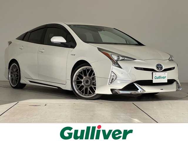 トヨタ プリウス Sセーフティプラス 愛知県 2018(平30)年 4.4万km ホワイトパールクリスタルシャイン トヨタセーフティセンス/純正9型ナビ/モデリスタエアロ/バックカメラ/コーナーセンサー/ドライブレコーダー/ＥＴＣ/アルミホイール/衝突軽減システム/フルセグ/CD DVD/Bluetooth/ステアリングスイッチ/スマートキー/プッシュスタート