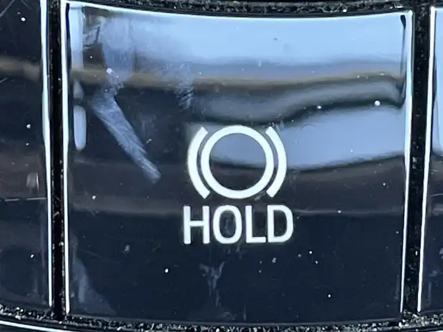 トヨタ Ｃ－ＨＲ S GRスポーツ 兵庫県 2021(令3)年 4万km ホワイトパールクリスタルシャイン 純正ディスプレイオーディナビ/フルセグ/ＥＴＣ/BT/ステアリングリングリモコン/アップルカープレイ/トヨタセーフティーセンス/前追クルコン/ＧＲスポーツステアリング/ＧＲスポーツシート/シートヒータ/オートハイビーム/プッシュスタート