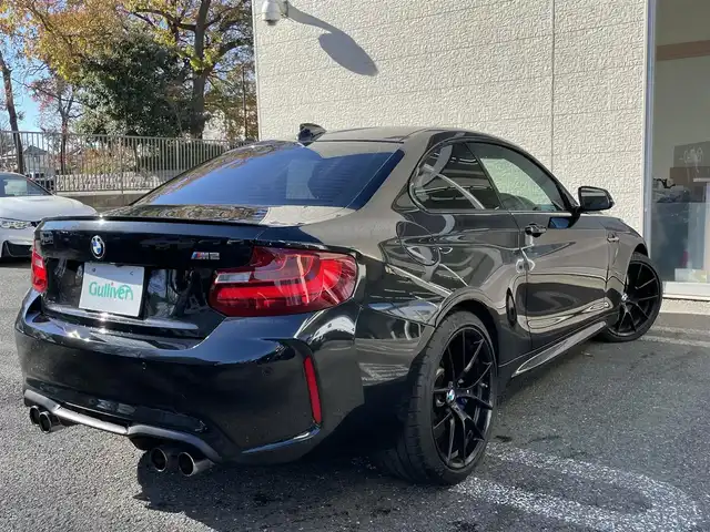 ＢＭＷ Ｍ２ 埼玉県 2016(平28)年 3.8万km サファイアブラックP AIS検査済み/登録時走行距離37987km/ターボ/メーカー純正HDDナビゲーション/（CD/DVD/BT）/バックカメラ/プリクラッシュセーフティー/レーンキープアシスト/純正19インチアルミホイール/クルーズコントロール/HIDヘッドライト/ブラックレザーシート/パワーシート/（シートメモリー付き）/シートヒーター/パドルシフト/オートライト/ミラー内蔵ETC/クリアランスソナー/ステアリングリモコン/LIMスイッチ/プッシュスタート/スマートキー