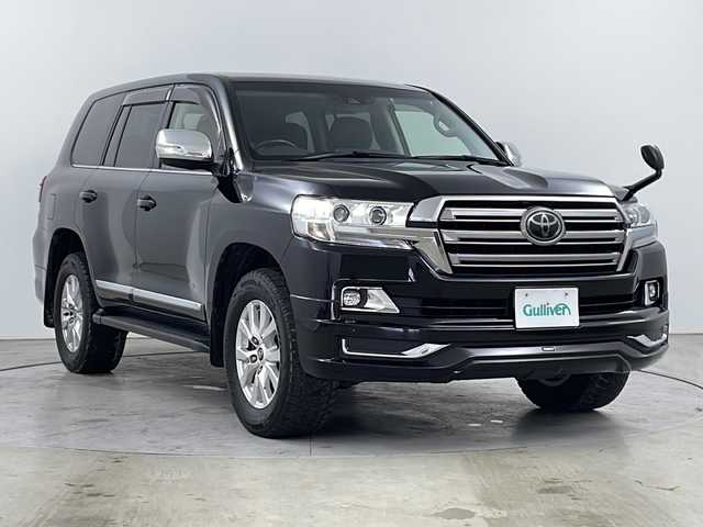 トヨタ ランドクルーザー AX Gセレクション 道央・札幌 2018(平30)年 8.2万km ブラック ・4WD  寒冷地仕様/・Toyota Safety Sense/・プリクラッシュセーフティ/・レーダークルーズコントロール/・モデリスタエアロ/・ムーンルーフ/・純正SDナビ（NSCD-W66）/・CD/AM/FM/SD/BT/・ワンセグテレビ/・バックカメラ/・クリアランスソナー/・レザーシート/DN席パワーシート/・シートヒーター（運転席、助手席、2列目）/・ステアリングヒーター/・ウィンカーミラー/・プッシュスタート/・スマートキー/・純正フロアマット/・ETC/・横滑り防止装置/・盗難防止装置