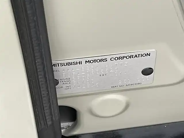 三菱 デリカミニ T プレミアム 埼玉県 2025(令7)年 0.1万km未満 ベージュⅡ 届出済未使用車　純正９インチＤオーディオ　マルチアラウンドビューモニター　デジタルインナーミラー　シートヒーター　ステアリングヒーター　レーダークルーズコントロール　両側パワースライドドア
