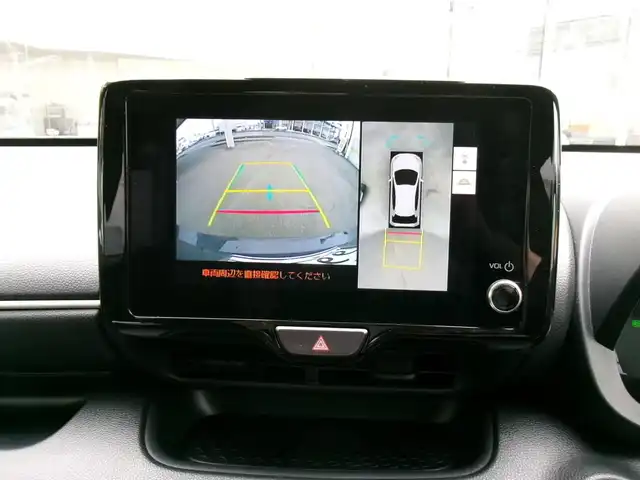 トヨタ ヤリス ハイブリッド Z 群馬県 2024(令6)年 1万km グレーⅡ ワンオーナー/Toyota Safety Sense/ブラインドスポットモニター/純正ディスプレイオーディオ・ナビ・FM・AM/　・フルセグTV・BT・USB・Miracast・HDMI/　・AppleCarPlay・AndroidAuto/パノラミックビューモニター/社外TVキット/純正ビルトインETC2.0/社外前後ドライブレコーダー/前席シートヒーター/ステアリングヒーター/LEDヘッドライト/純正16インチアルミホイール/スマートキー×2＆プッシュスタート/保証書＆取説