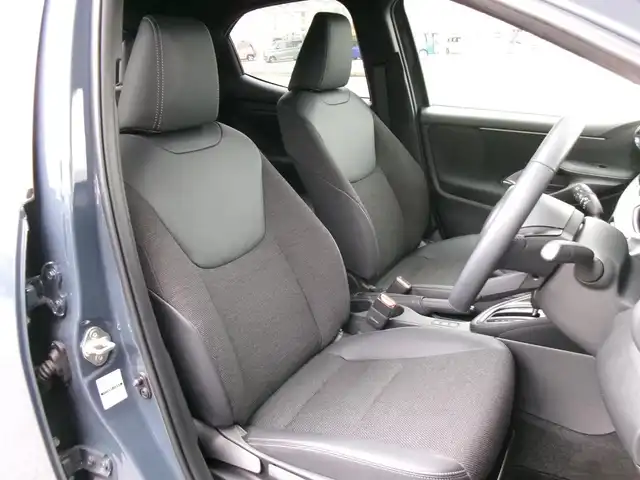 トヨタ ヤリス ハイブリッド Z 群馬県 2024(令6)年 1万km グレーⅡ ワンオーナー/Toyota Safety Sense/ブラインドスポットモニター/純正ディスプレイオーディオ・ナビ・FM・AM/　・フルセグTV・BT・USB・Miracast・HDMI/　・AppleCarPlay・AndroidAuto/パノラミックビューモニター/社外TVキット/純正ビルトインETC2.0/社外前後ドライブレコーダー/前席シートヒーター/ステアリングヒーター/LEDヘッドライト/純正16インチアルミホイール/スマートキー×2＆プッシュスタート/保証書＆取説