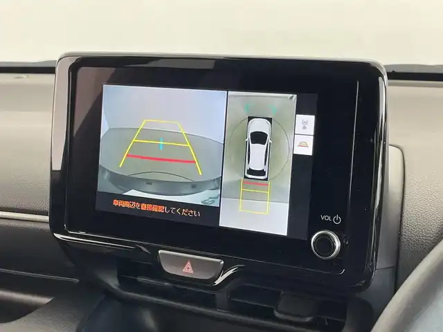トヨタ ヤリス ハイブリッド Z 埼玉県 2024(令6)年 1万km グレーⅡ 純正８インチディスプレイオーディオ　ＢＳＭ　パノラミックビューモニター　シートヒーター　ビルトインＥＴＣ２．０　ドライブレコーダー　ＨＤＭＩ　ステアリングヒーター　地デジ　フルセグ　ＬＥＤヘッドライト