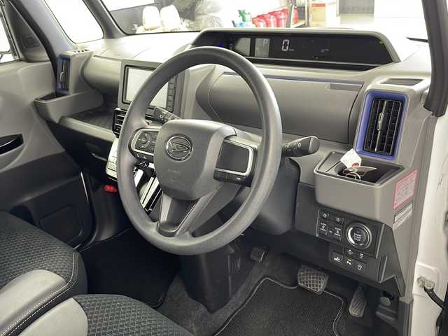ダイハツ タント カスタム X セレクション 道央・札幌 2020(令2)年 3.9万km シャイニングホワイトパール ・４WD  /  スマートアシスト/・衝突被害軽減ブレーキ/・両側パワースライド/・ハーフレザーシート/・D席ローングスライドシート/・フロント左右シートヒーター/・LEDオートライト付/オートハイビーム/・純正ディスプレイオーディオ/・Bluetooth/バックカメラ/・コーナーセンサー