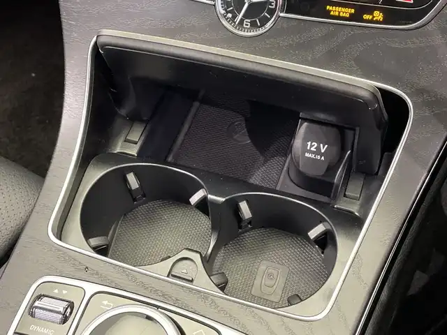 メルセデス・ベンツ Ｃ２２０ｄ ステーションワゴン アバンギャルドAMGライン 栃木県 2019(令1)年 5.6万km ダイヤモンドホワイト 純正ナビ/(Bluetooth/フルセグTV/USB)/バックカメラ/ETC2.0/レーダーセーフティパッケージ/・アクティブブラインドスポットアシスト/・ディストロニックプラス/・アクティブレーンキーピングアシスト/・BASプラス（飛び出し検知機能ブレーキアシスト）/・PRE-SAFEブレーキ（歩行者検知機能付）/・チャイルドセーフティシートセンサー/・リアCPA/LEDインテリジェントライトシステム/アダプティブハイビームシステム/パークトロニック/アダプティブブレーキ/　　　　　　　（オートホールド＆ヒルスタートアシスト）/アテンションアシスト/アクティブパーキングアシスト/前席メモリー機能付パワーシート/前席シートヒーター/パドルシフト/純正18インチスポークAW