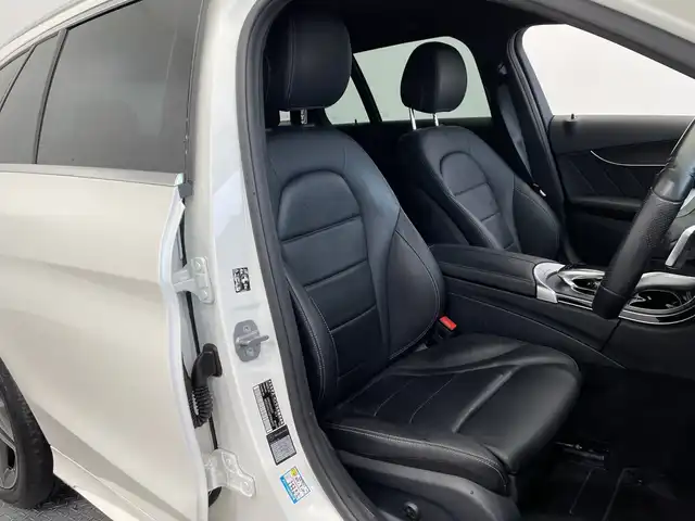 メルセデス・ベンツ Ｃ２２０ｄ ステーションワゴン アバンギャルドAMGライン 栃木県 2019(令1)年 5.6万km ダイヤモンドホワイト 純正ナビ/(Bluetooth/フルセグTV/USB)/バックカメラ/ETC2.0/レーダーセーフティパッケージ/・アクティブブラインドスポットアシスト/・ディストロニックプラス/・アクティブレーンキーピングアシスト/・BASプラス（飛び出し検知機能ブレーキアシスト）/・PRE-SAFEブレーキ（歩行者検知機能付）/・チャイルドセーフティシートセンサー/・リアCPA/LEDインテリジェントライトシステム/アダプティブハイビームシステム/パークトロニック/アダプティブブレーキ/　　　　　　　（オートホールド＆ヒルスタートアシスト）/アテンションアシスト/アクティブパーキングアシスト/前席メモリー機能付パワーシート/前席シートヒーター/パドルシフト/純正18インチスポークAW