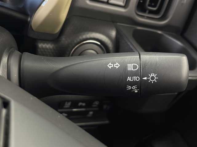 スズキ ハスラー HYBRID G 秋田県 2024(令6)年 0.7万km クールカーキパールメタリック/ソフトベージュメタリック ４WD/社外ナビ【AM/FM/BT】 /バックカメラ  /TV /前席シートヒーター　/ETC /ライトレベライザー /クルーズコントロール　/スノーモード　/アイドリングストップ　/クリアランスソナー /スマートキー　/ステアリングリモコン/プッシュスタート　/ヒルディセントコントール/ダウンヒルアシストコントロール/ミラーヒーター /デュアルカメラブレーキサポート/レーンキープアシスト/横滑り防止装置/被害軽減システム/スズキセーフティサポート/コーナーセンサー /USBポート/社外フロアマット/オートライト/オートエアコン