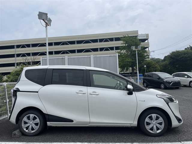 トヨタ シエンタ ハイブリッド ファンベースG 静岡県 2019(令1)年 5.9万km ホワイトパールクリスタルシャイン ユーザー買取車両/純正SDナビ(NSCN-W68)/　【CD/DVD/BT/地デジTV】/両側パワースライドドア/全方位カメラ/プリクラッシュセーフティシステム/レーンキープアシスト/クルーズコントロール/ETC/スマートキー/プッシュスタート/USBポート/新車時保証書/取扱説明書/スペアキー×1