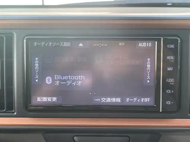 トヨタ パッソ モーダ　Gパッケージ 愛媛県 2020(令2)年 1.6万km パールホワイトⅢ 純正ナビ（Bluetooth/SD/CD/DVD/フルセグTV)/バックカメラ/ビルドインETC/前方ドライブレコーダー/社外15インチアルミホイール/純正フロアマット/純正ドアバイザー/LEDヘッドライト/フォグランプ/オートマチックハイビーム/パーキングセンサー/ABS/横滑り防止装置/衝突被害軽減ブレーキ/電動格納ミラー/プッシュスタート/スマートキー