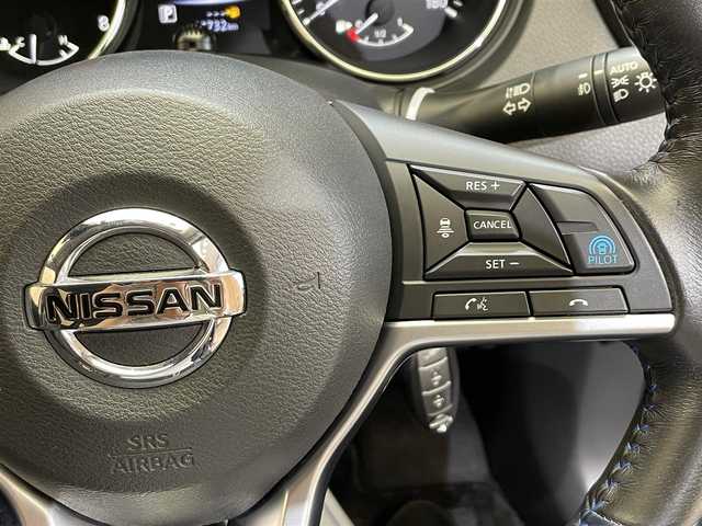 日産 エクストレイル オーテック iパッケージ 岩手県 2021(令3)年 6.2万km ダイヤモンドブラック ４WD/プロパイロット/サンルーフ/ルーフレール/全周囲カメラ/ヒルディセントコントロール/インテリジェントルームミラー/パワーシート/シートヒーター/横滑り防止装置/ETC/クルーズコントロール/純正ナビ/エマージェンシーブレーキ/パワーバックドア/LEDヘッドライト/純正アルミホイール１９インチ