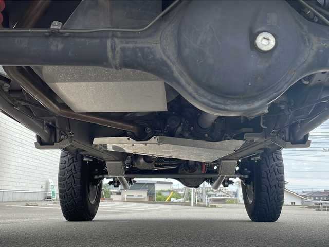 スズキ ジムニー ランドベンチャー 富山県 2016(平28)年 4.8万km スチールシルバーM 4WD/5速マニュアル/社外メモリーナビ/フルセグ/バックカメラ/デジタルインナーミラー/ルーフキャリア/リフトアップ/マットタイヤ