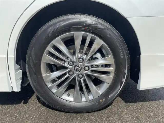 トヨタ アルファード Z 福島県 2025(令7)年 0.1万km プラチナホワイトパールマイカ ワンオーナー/ディスプレイオーディオPlus/AM/FM/BT/USB/HDMI/Miracast/フルセグTV/MODELLISTA エアロパーツセット/（REGAL DIGNITY STYLE）/左右独立ムーンルーフ/13.2型有機EL後席ディスプレイ/デジタルインナーミラー/パノラミックビューモニター/トヨタセーフティセンス/レーダークルーズコントロール/クリアランスソナー/ブラインドスポットモニター/両側パワースライドドア/パワーバックドア/合成皮革ブラックレザーシート/パワーシート/シートヒーター/エアシート/ステアリングヒーター/オートハイビーム/3眼LEDヘッドライト/ビルトインETC 2.0/USB充電ポート/おくだけ充電/フロアマット