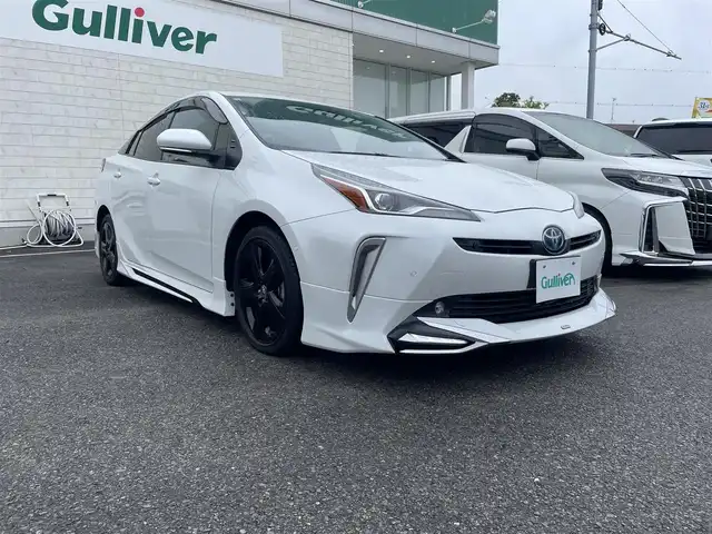 トヨタ プリウス A ツーリングセレクション 神奈川県 2020(令2)年 4.1万km パール