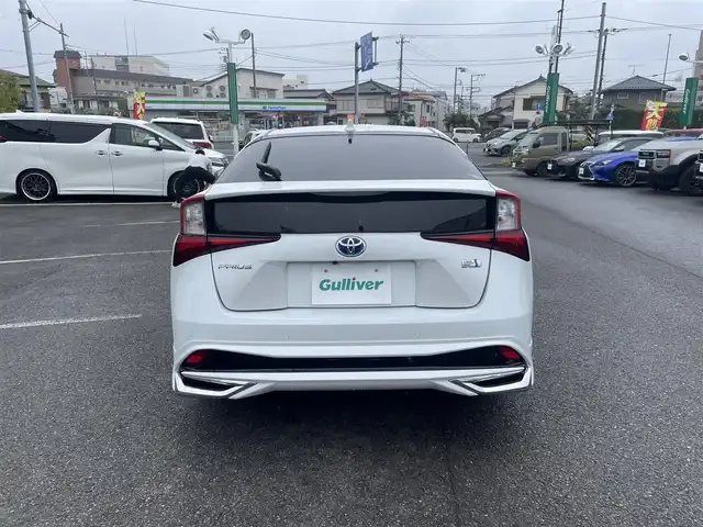 トヨタ プリウス A ツーリングセレクション 神奈川県 2020(令2)年 4.1万km パール