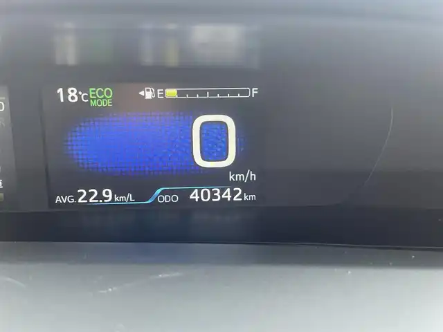 トヨタ プリウス A ツーリングセレクション 神奈川県 2020(令2)年 4.1万km パール