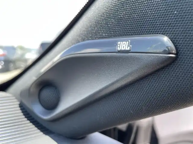 トヨタ ハリアー Z 佐賀県 2020(令2)年 4.9万km プレシャスブラックパール モデリスタエアロ/JBL12.3インチメモリーナビゲーション/・フルセグTV/AM/FM/USB/Bluetooth/・JBLプレミアムサウンド/バックカメラ/デジタルインナーミラー（前後ドライブレコーダー機能付）/ビルトインETC2.0/ヘッドアップディスプレイ/ハンズフリーパワーバックドア(予約クローズ機能付)/電子パーキングブレーキ/AUTO HOLD機能/ハーフレザーシート/ISOFIX対応/革巻きステアリング/ステアリングリモコン/純正19インチアルミホイール/純正LEDヘッドライト/オートマチックハイビーム/純正LEDフォグランプ/純正オールシーズンマット/新車保証書/トヨタセーフティセンス/・レーダークルーズコントロール/・レーンディパーチャーアラート/・プリクラッシュセーフティ/・ブラインドスポットモニター/・クリアランスソナー/・リヤクロストラフィックアラート/・ロードサインアシスト/・先行車発進お知らせ機能