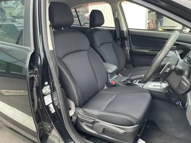 スバル インプレッサ Ｇ４ 2．0i 群馬県 2012(平24)年 8.5万km クリスタルブラックシリカ 社外メモリーナビ/（CD/DVD/SD/USB/Bluetooth）/フルセグテレビ/バックカメラ/クルーズコントロール/パドルシフト/前後ドライブレコーダー/プッシュスタート/ETC/アイドリングストップ/純正16インチアルミホイール/横滑り防止/純正フロアマット/フォグ/スマートキー