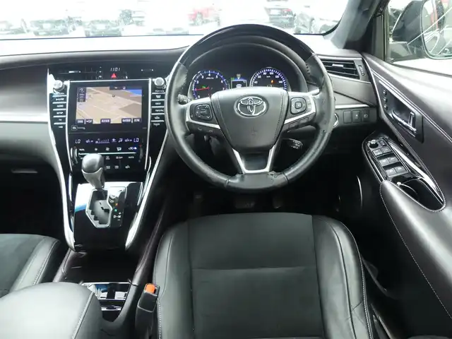 トヨタ ハリアー プレミアム アドバンスド スタイルモーヴ 千葉県 2015(平27)年 6.3万km スパークリングブラックパールクリスタルシャイン Toyota Safety Sense/・プリクラッシュセーフティ/・レーンディパーチャーアラート/・オートハイビーム/・レーダークルーズコントロール/純正SDナビ/地デジTV/【BD/DVD/CD再生機能　Bluetooth接続】/パノラミックビューモニター/ハーフレザーシート/前席パワーシート/シートヒーター/革巻きステアリング/ステアリングスイッチ/ETC/LEDヘッドライト/フォグライト/ウインカーミラー/クリアランスソナー/純正18インチアルミホイル/サイド/カーテンエアバッグ/スマートキー