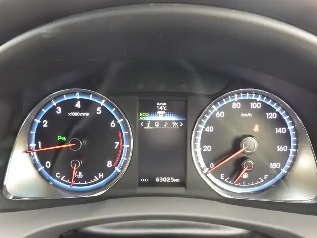 トヨタ ハリアー プレミアム アドバンスド スタイルモーヴ 千葉県 2015(平27)年 6.3万km スパークリングブラックパールクリスタルシャイン Toyota Safety Sense/・プリクラッシュセーフティ/・レーンディパーチャーアラート/・オートハイビーム/・レーダークルーズコントロール/純正SDナビ/地デジTV/【BD/DVD/CD再生機能　Bluetooth接続】/パノラミックビューモニター/ハーフレザーシート/前席パワーシート/シートヒーター/革巻きステアリング/ステアリングスイッチ/ETC/LEDヘッドライト/フォグライト/ウインカーミラー/クリアランスソナー/純正18インチアルミホイル/サイド/カーテンエアバッグ/スマートキー